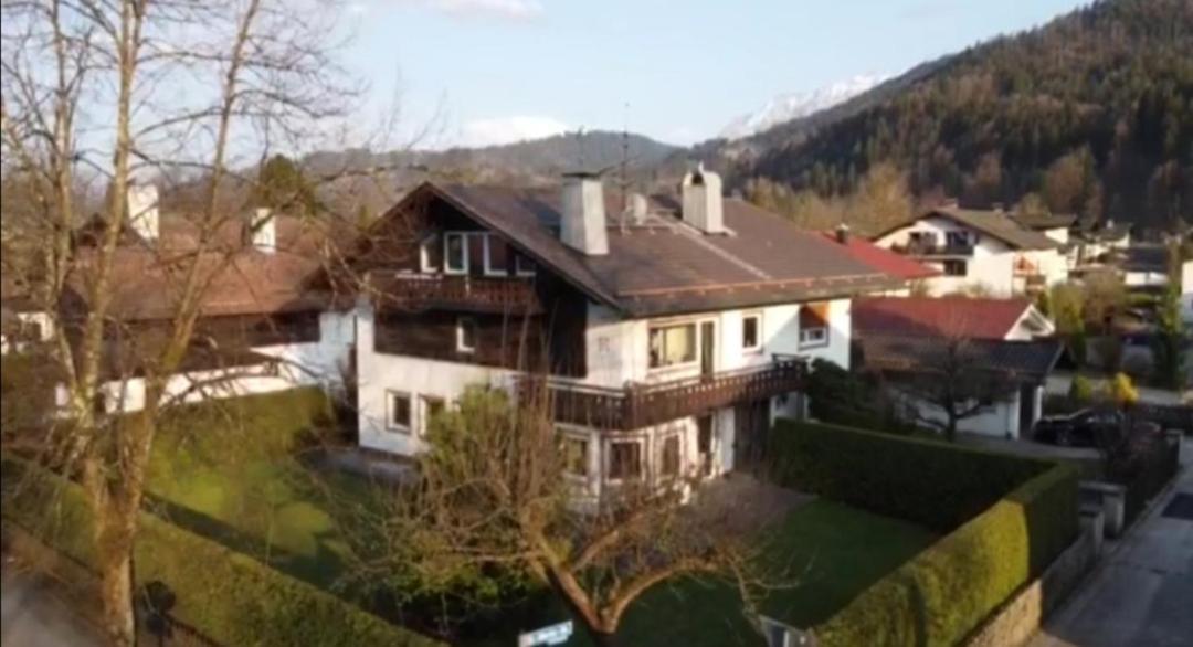 Maisonette Apartment Dhh Zugspitzblick Mit Eigenem Garten Garmisch-Partenkirchen Exterior photo