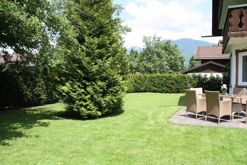 Maisonette Apartment Dhh Zugspitzblick Mit Eigenem Garten Garmisch-Partenkirchen Room photo
