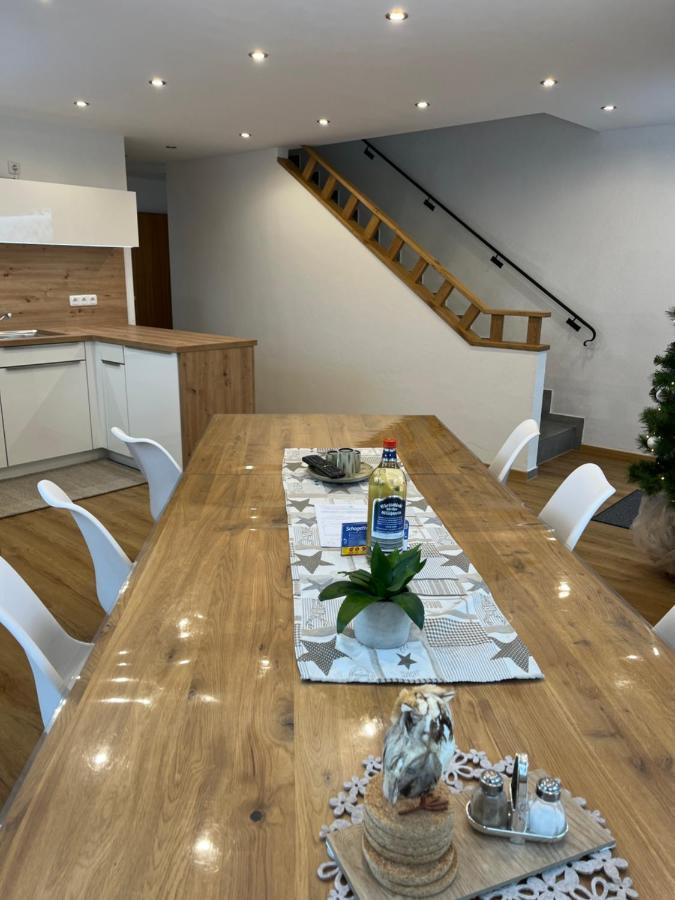 Maisonette Apartment Dhh Zugspitzblick Mit Eigenem Garten Garmisch-Partenkirchen Exterior photo